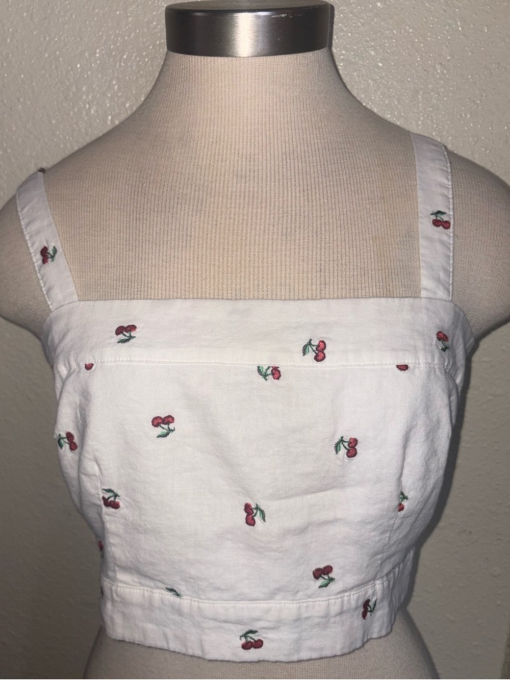 Forever 21 white linen crop top